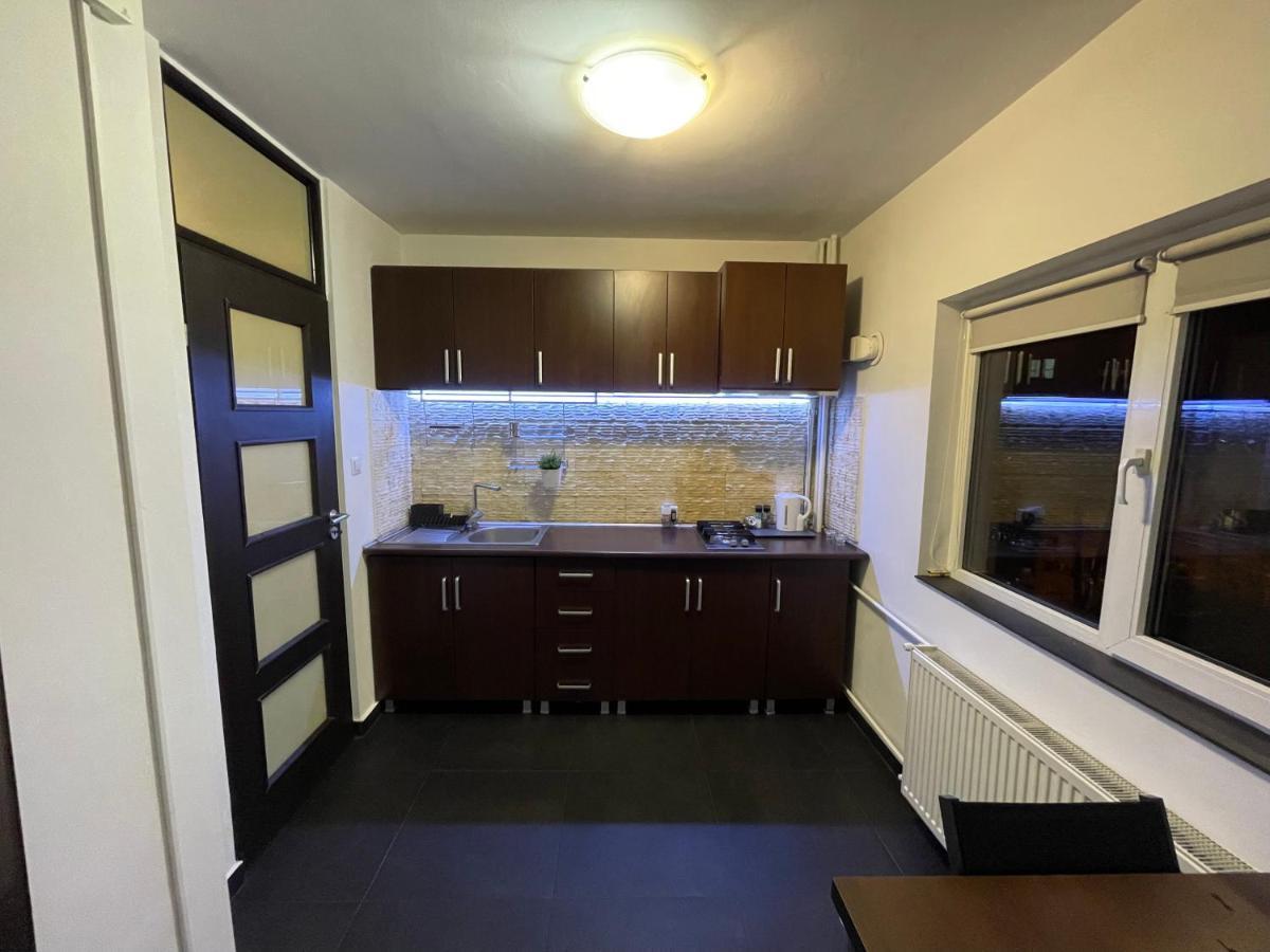 בוקרשט Sunset Luxury Apartment Near Unirii Square מראה חיצוני תמונה